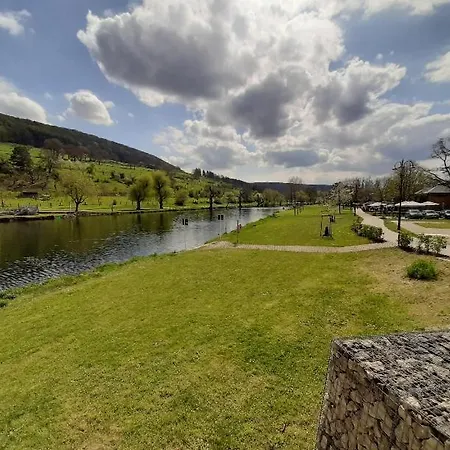 Semesterbostad Ourtalblick 2km Von Vianden-lux *